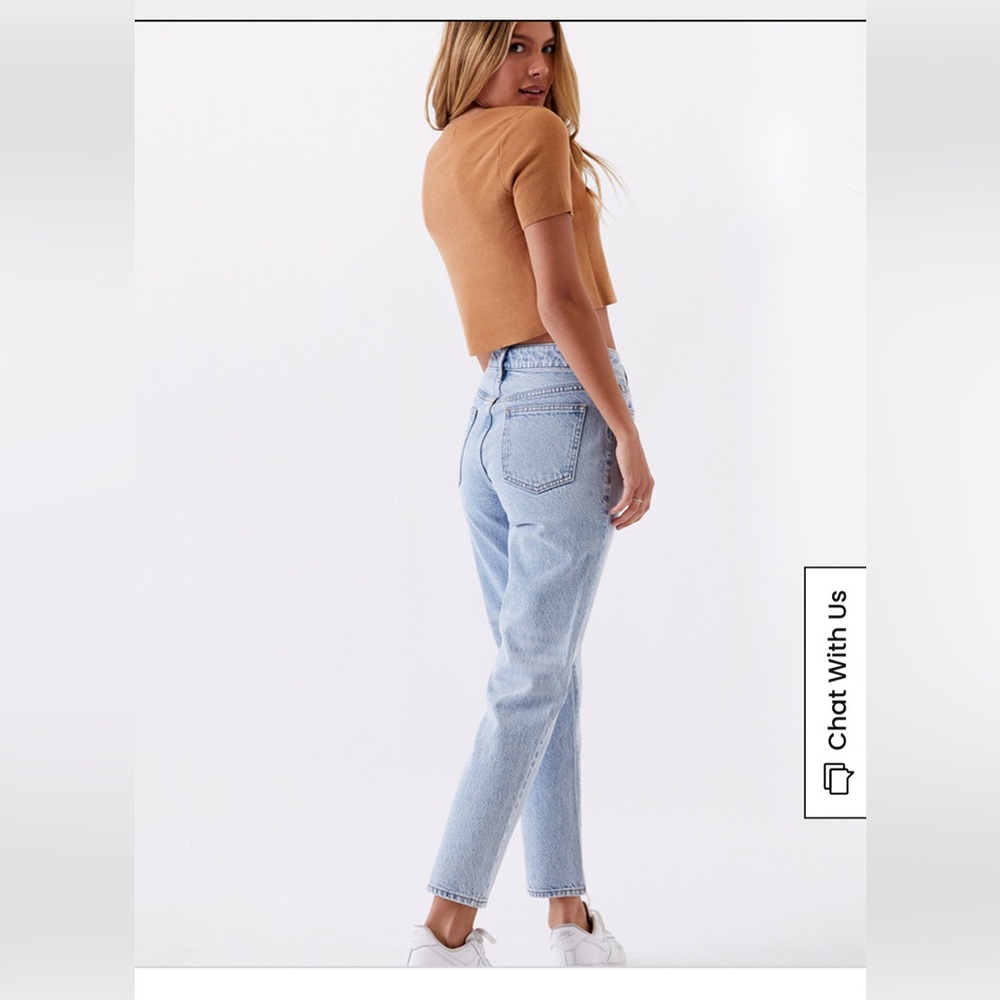 Pacsun mom jeans on light blue. Size 24